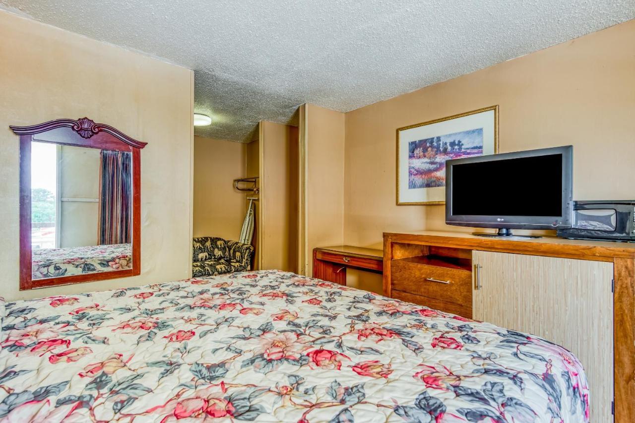Oyo Hotel Jackson North I-55 외부 사진