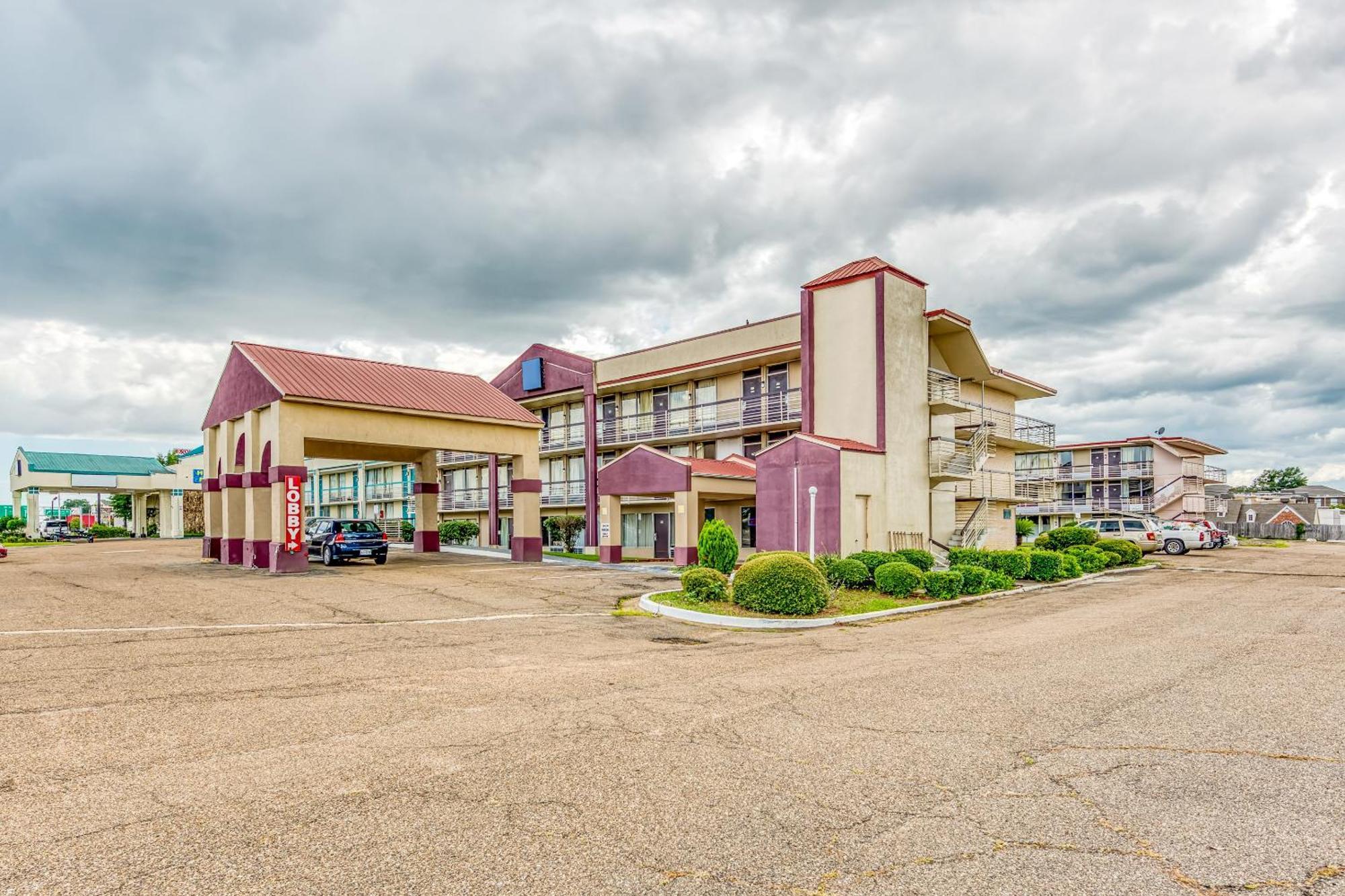 Oyo Hotel Jackson North I-55 외부 사진