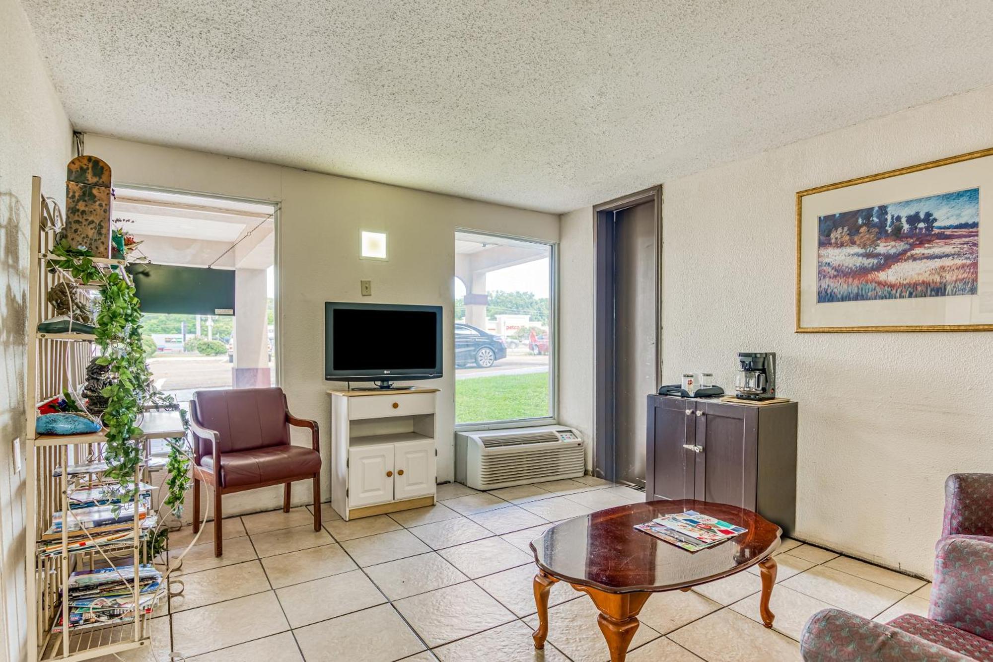 Oyo Hotel Jackson North I-55 외부 사진