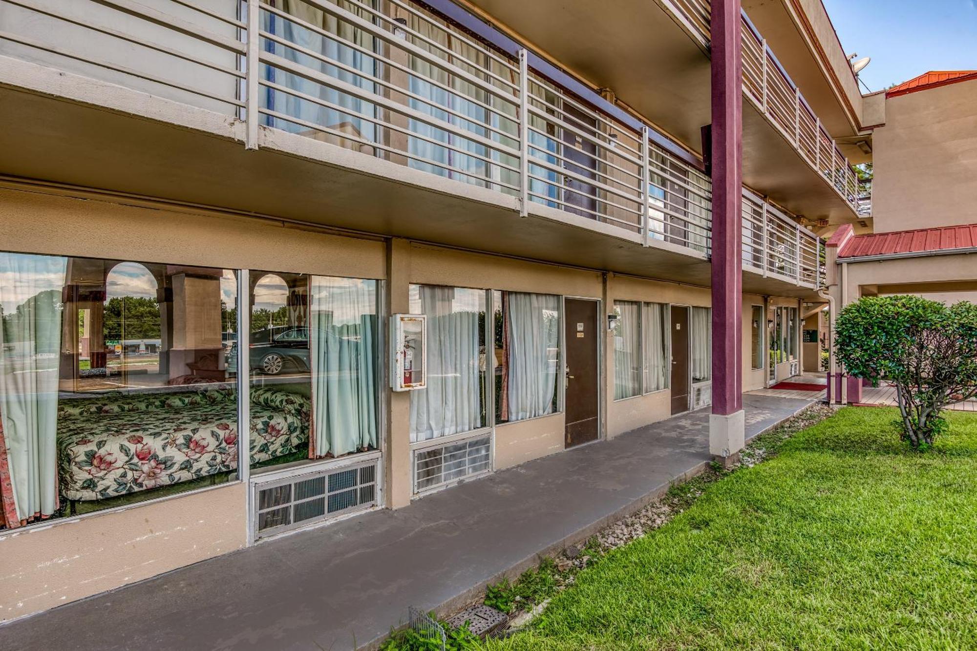 Oyo Hotel Jackson North I-55 외부 사진